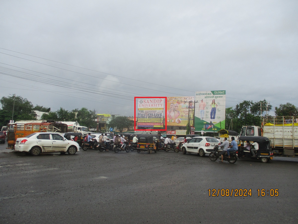 Ajanta / MIDC square Jalgaon Jalgaon Hoarding